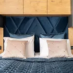 Apart-hotel Wrota Chalubinskiego