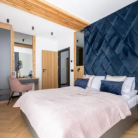 Wrota Chalubinskiego Aparthotel