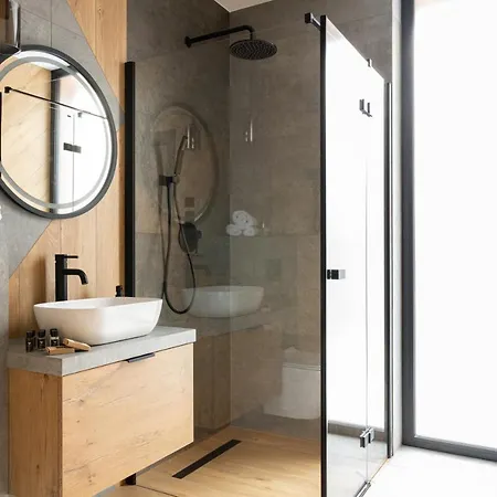 Wrota Chalubinskiego 아파트호텔