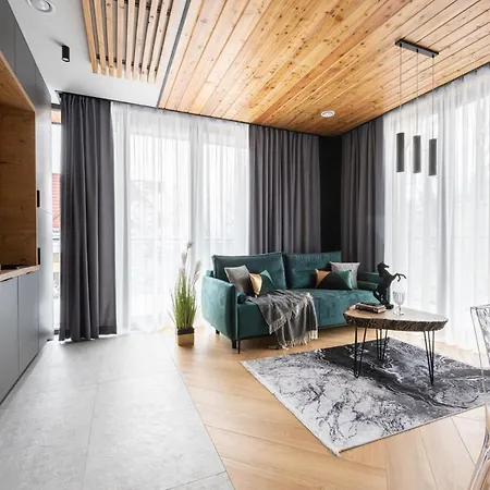 Aparthotel Wrota Chalubinskiego Zakopane