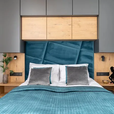 Hotel apartamentowy Wrota Chałubińskiego