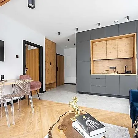Apart-hotel Wrota Chalubinskiego