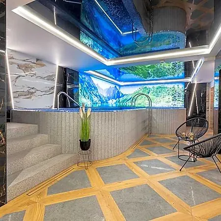 Apart-hotel Wrota Chalubinskiego Zakopane