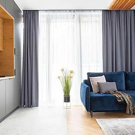 Wrota Chalubinskiego Apart-hotel 4*